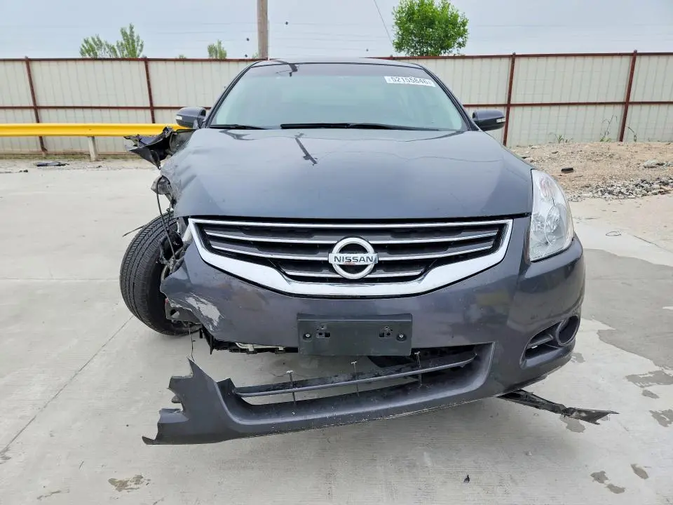 2011 NISSAN ALTIMA SR  