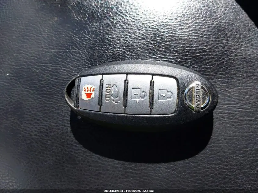 2014 NISSAN ROGUE SL