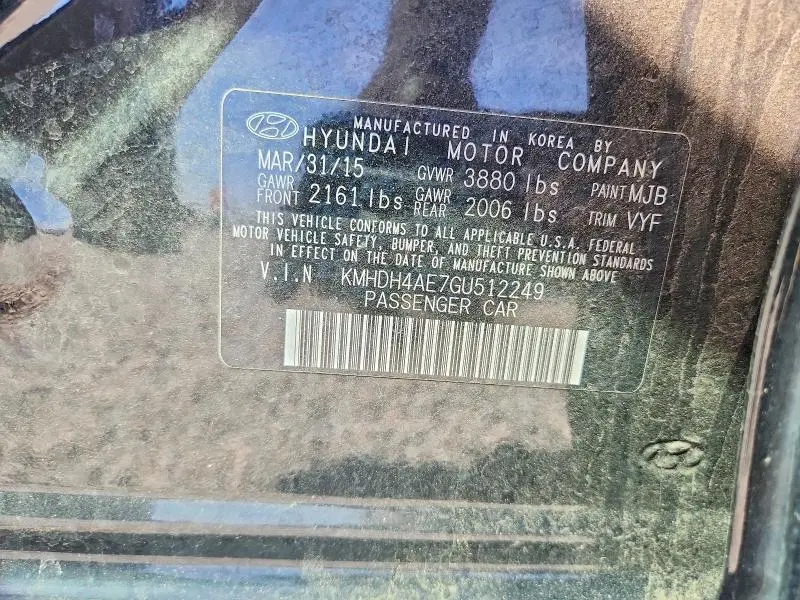 2016 HYUNDAI ELANTRA SE  