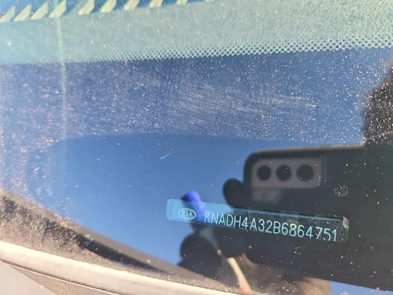 2011 KIA RIO LX  