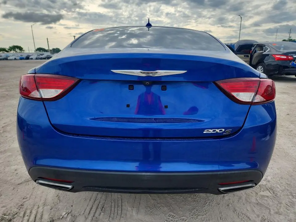 2016 CHRYSLER 200 S  