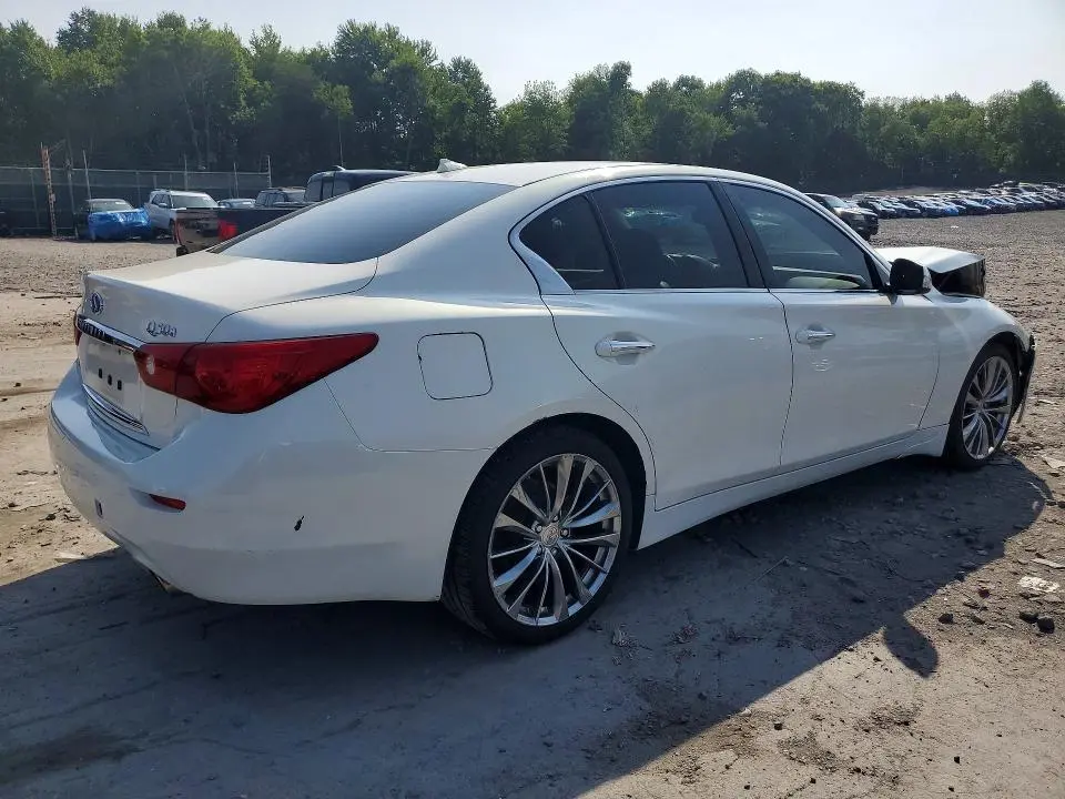2015 INFINITI Q50 BASE  