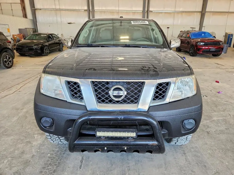 2016 NISSAN FRONTIER SV  