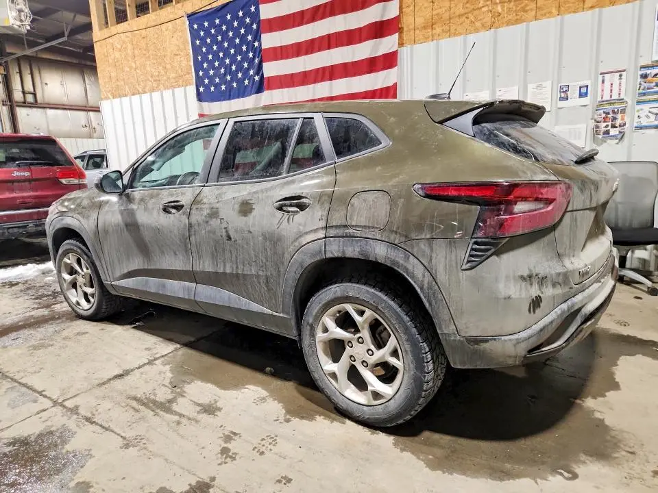 2024 CHEVROLET TRAX LS  