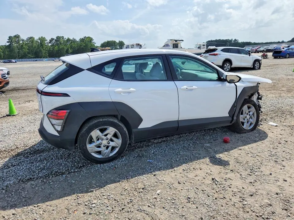 2023 HYUNDAI KONA ESSENTIAL  