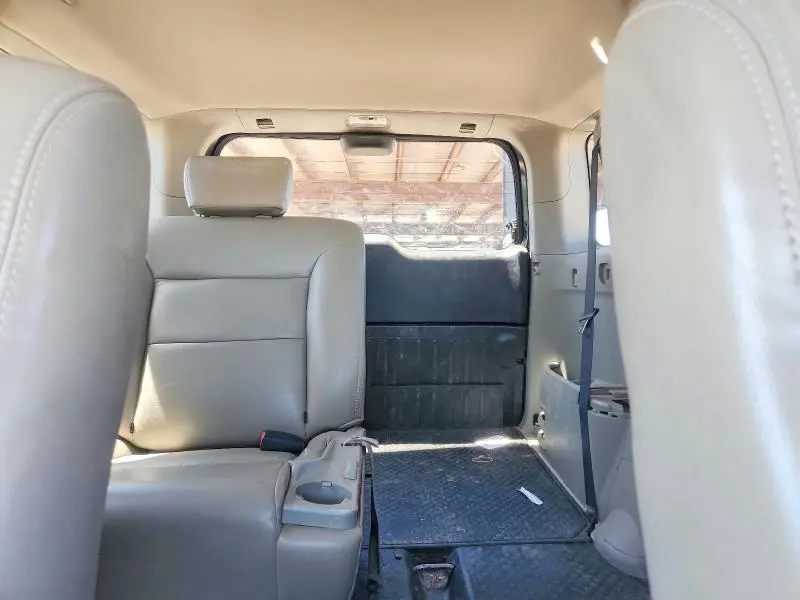 2011 HONDA ELEMENT LX  