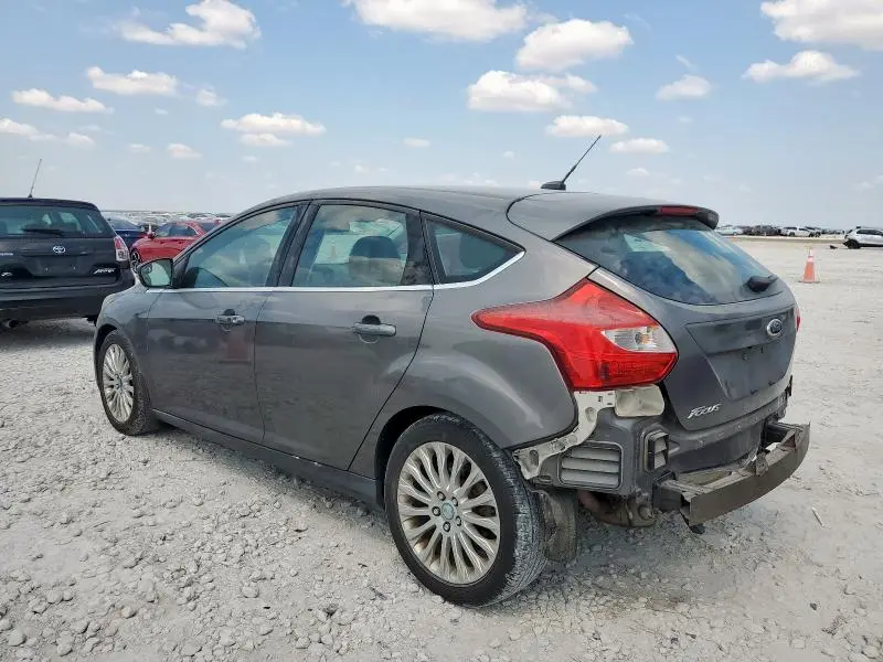 2012 FORD FOCUS TITANIUM  