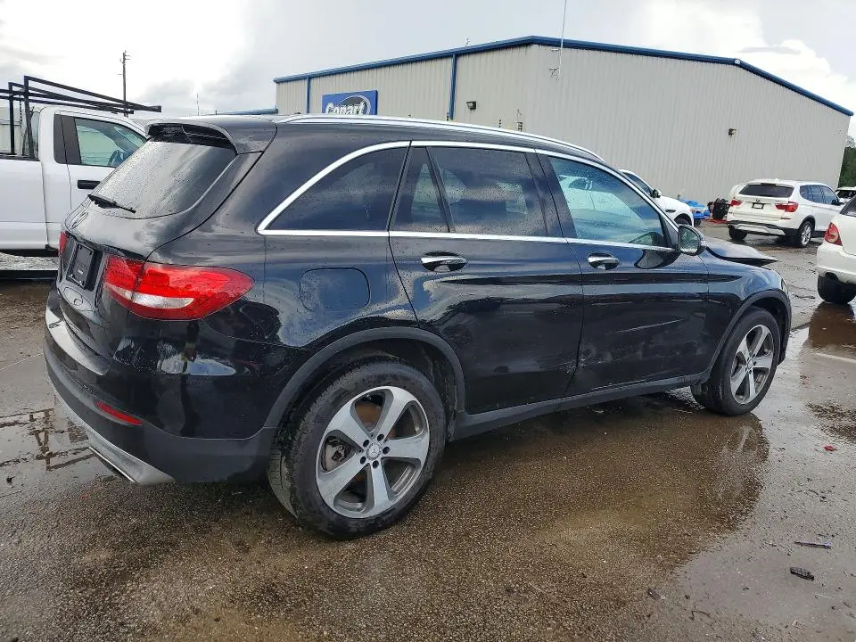 2016 MERCEDES-BENZ GLC 300  