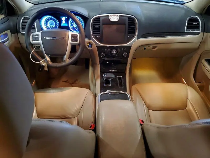 2013 CHRYSLER 300   