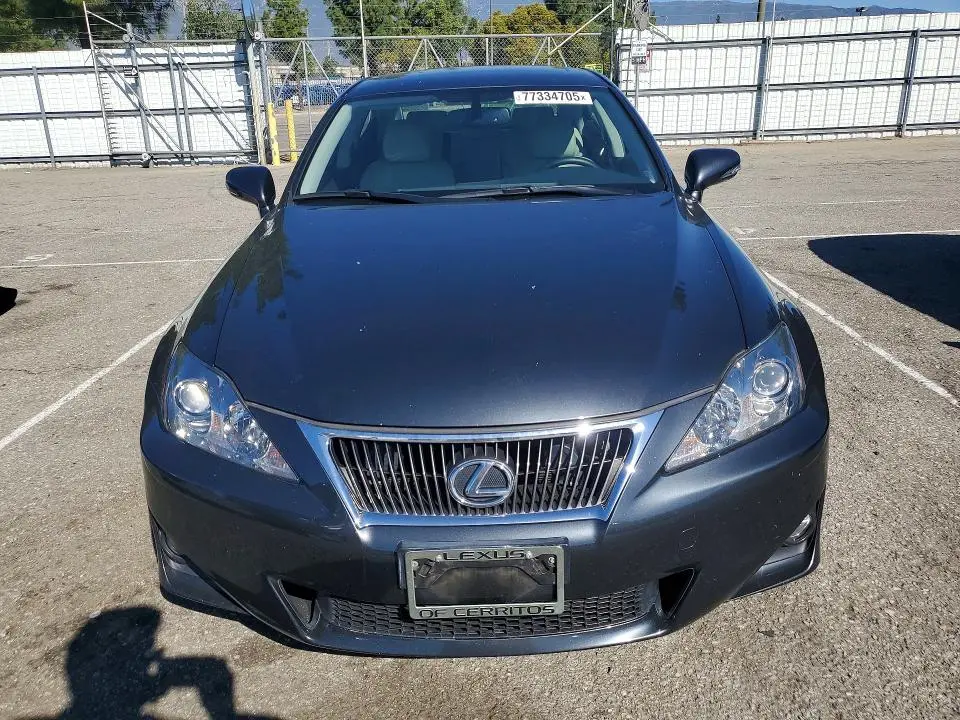 2011 LEXUS IS 250  