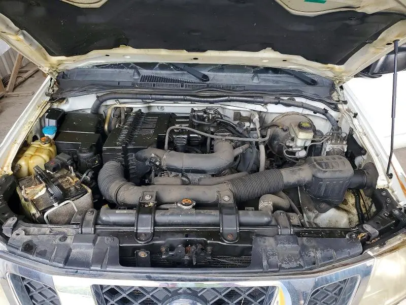 2016 NISSAN FRONTIER S  