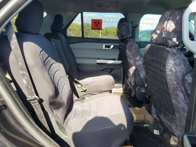 2021 FORD EXPLORER XLT  