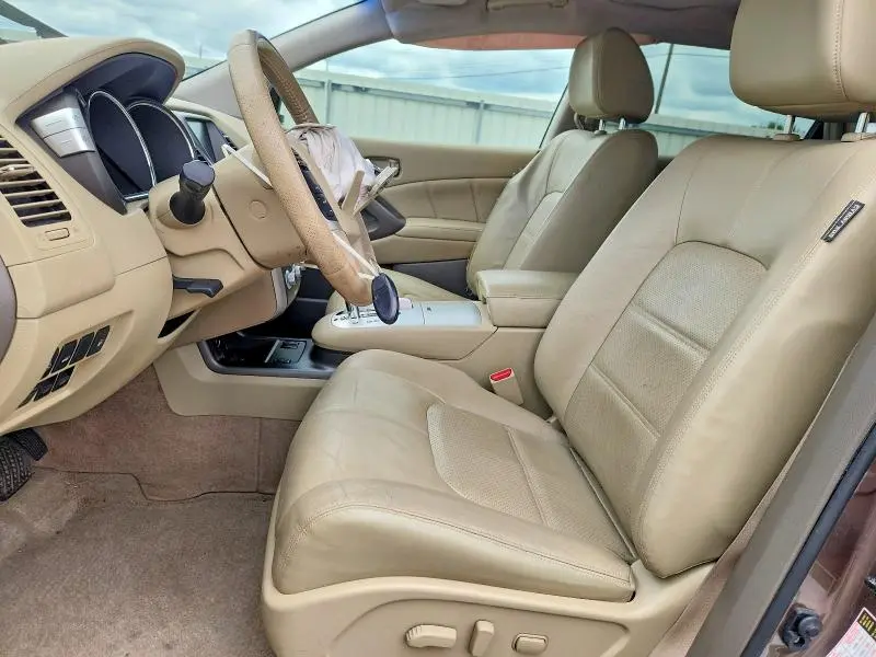 2011 NISSAN MURANO S  