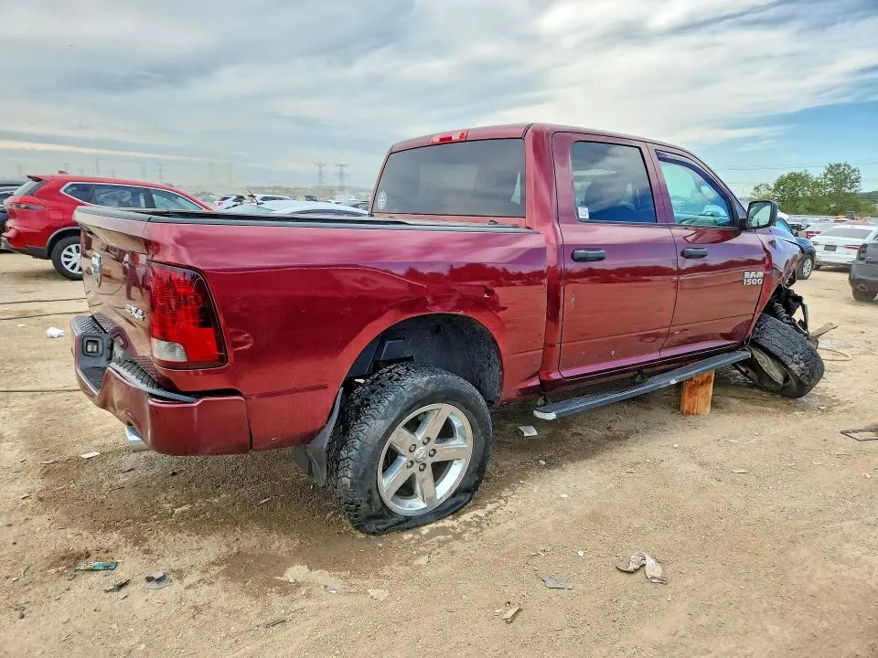 2016 RAM 1500 ST  