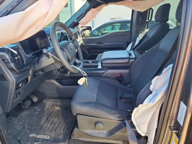 2024 FORD F150 STX  