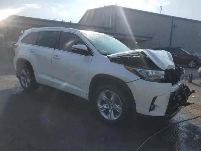 2018 TOYOTA HIGHLANDER LIMITED  