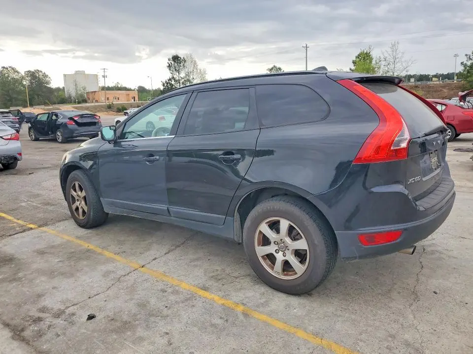 2010 VOLVO XC60 3.2  
