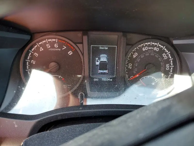 2022 TOYOTA TACOMA SR V6  