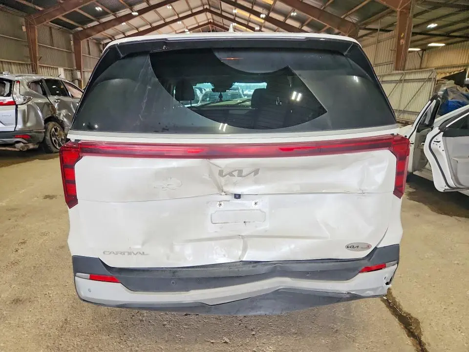 2025 KIA CARNIVAL LX  