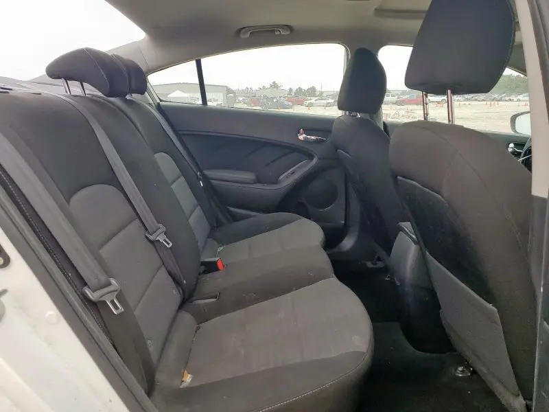 2018 KIA FORTE LX