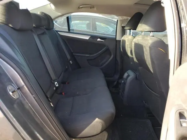 2013 VOLKSWAGEN JETTA SE  