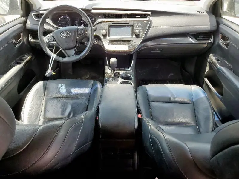 2016 TOYOTA AVALON XLE  