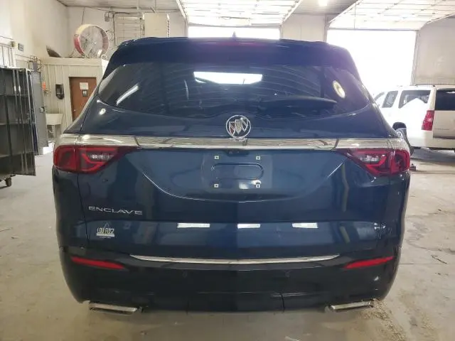 2022 BUICK ENCLAVE ESSENCE  