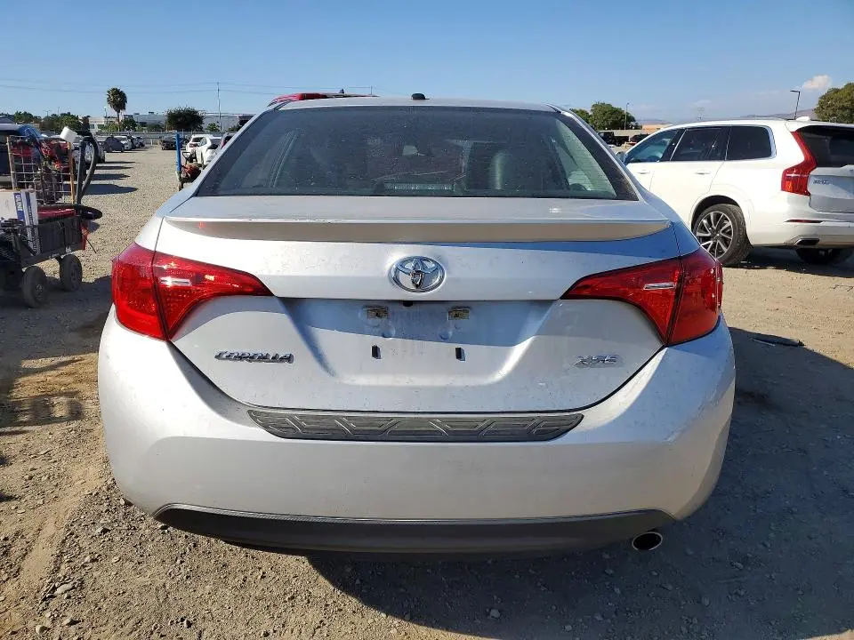 2018 TOYOTA COROLLA XSE  
