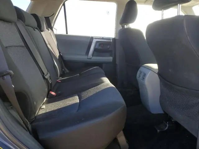 2010 TOYOTA 4RUNNER SR5  