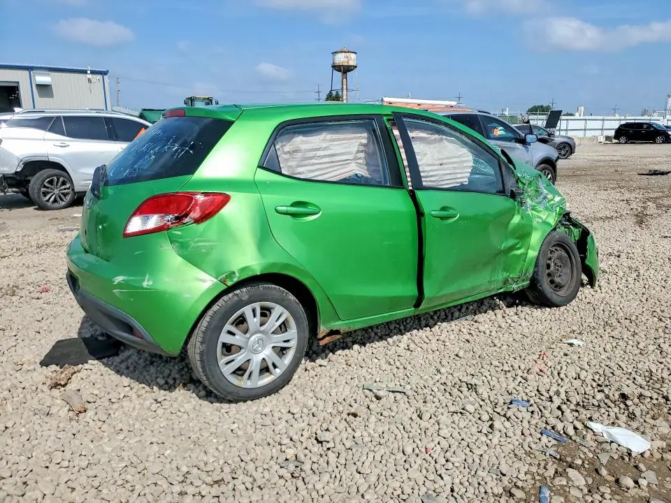 2011 MAZDA MAZDA2   