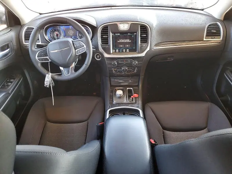2022 CHRYSLER 300 TOURING  