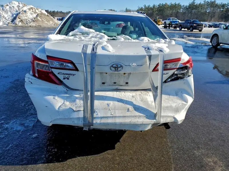 2012 TOYOTA CAMRY BASE  