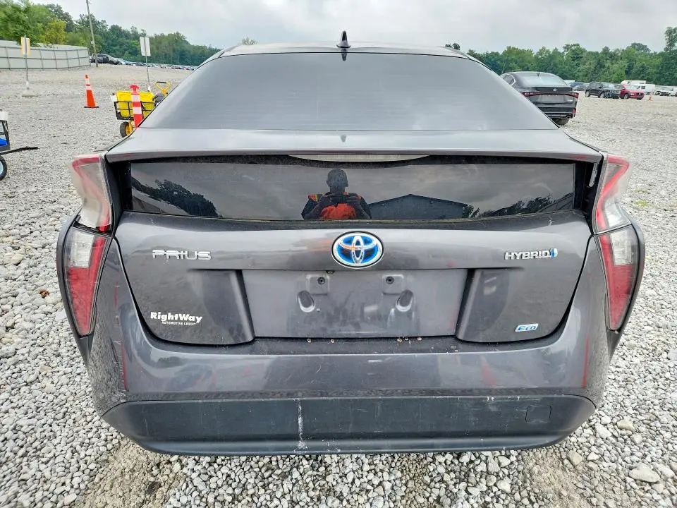 2016 TOYOTA PRIUS TWO ECO  