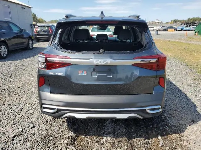 2023 KIA SELTOS EX  