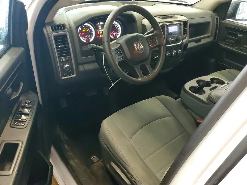 2014 RAM 1500 ST  