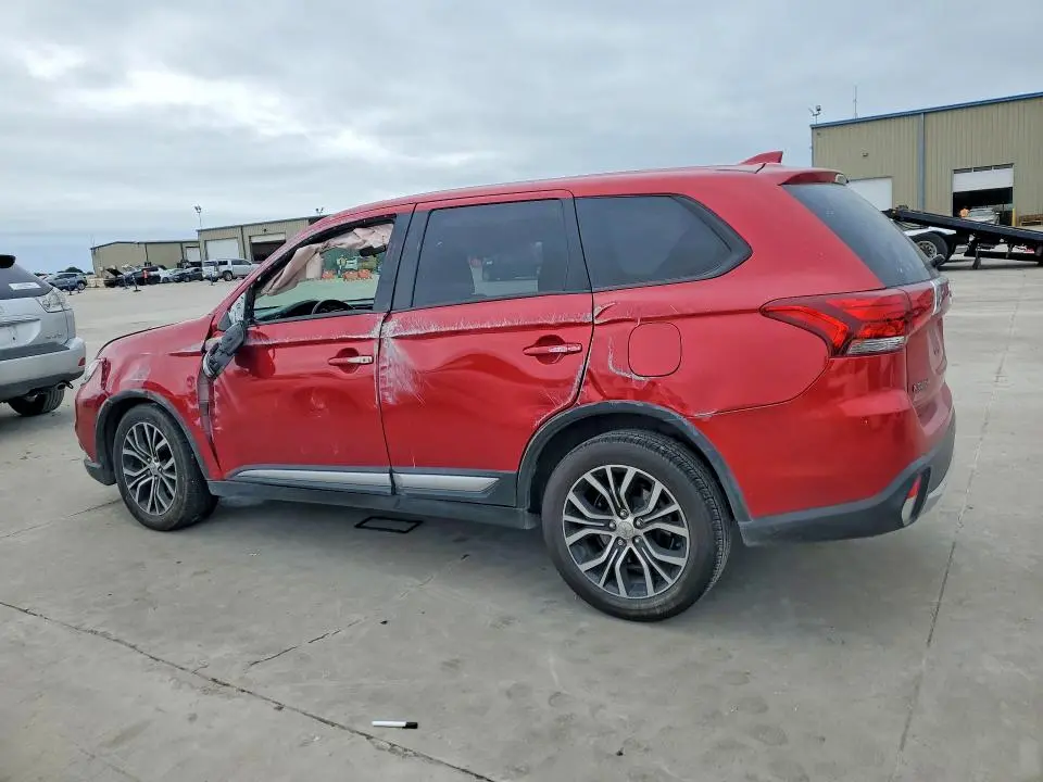2018 MITSUBISHI OUTLANDER SE  