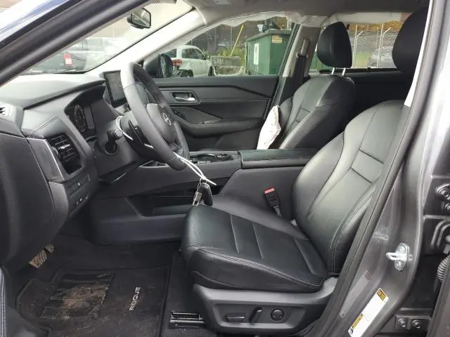 2024 NISSAN ROGUE SL  