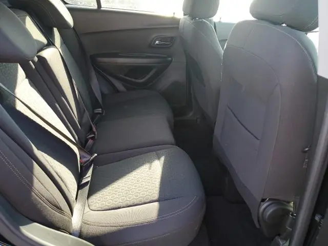 2022 CHEVROLET TRAX LS  