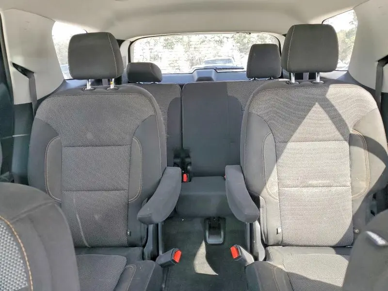 2019 CHEVROLET TRAVERSE LT  