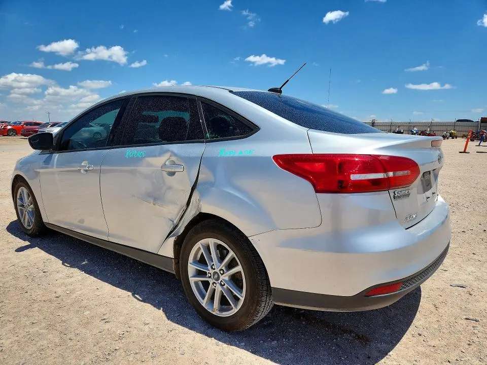 2018 FORD FOCUS SE  
