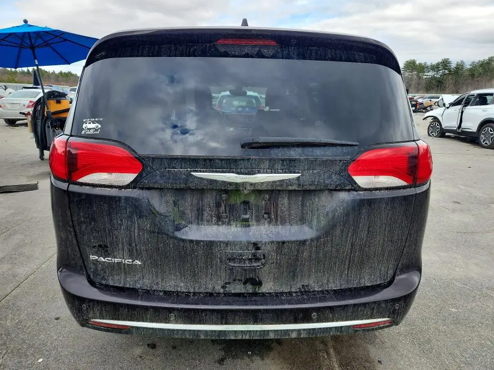 2017 CHRYSLER PACIFICA TOURING L PLUS  