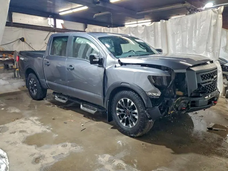 2021 NISSAN TITAN SV  