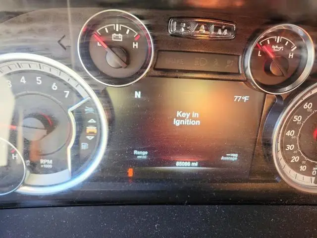 2019 RAM 1500 CLASSIC SLT  