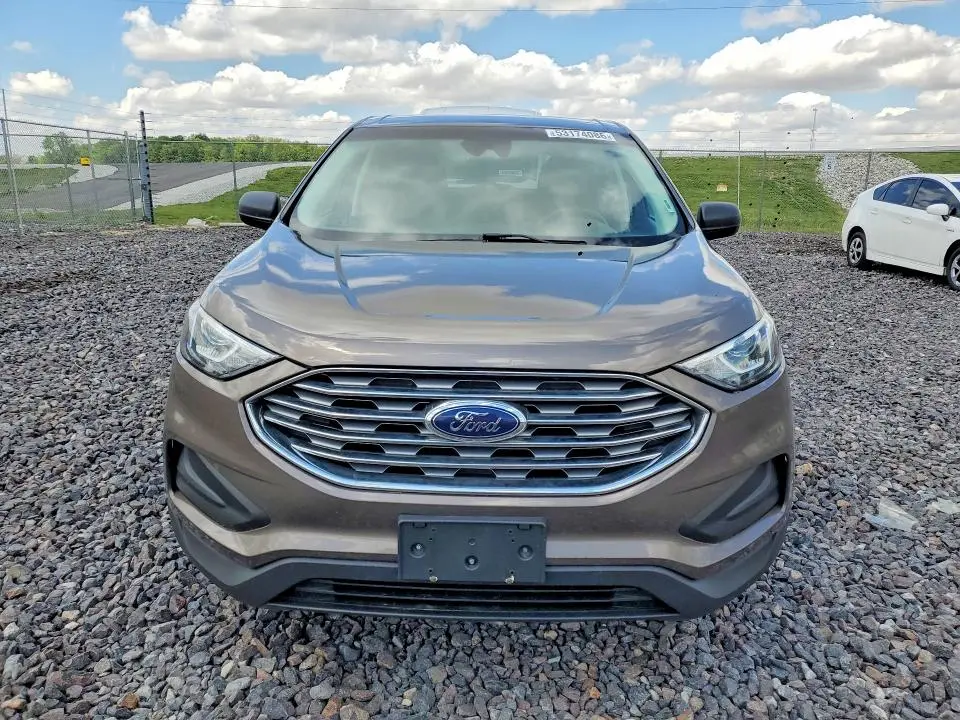 2019 FORD EDGE SE  