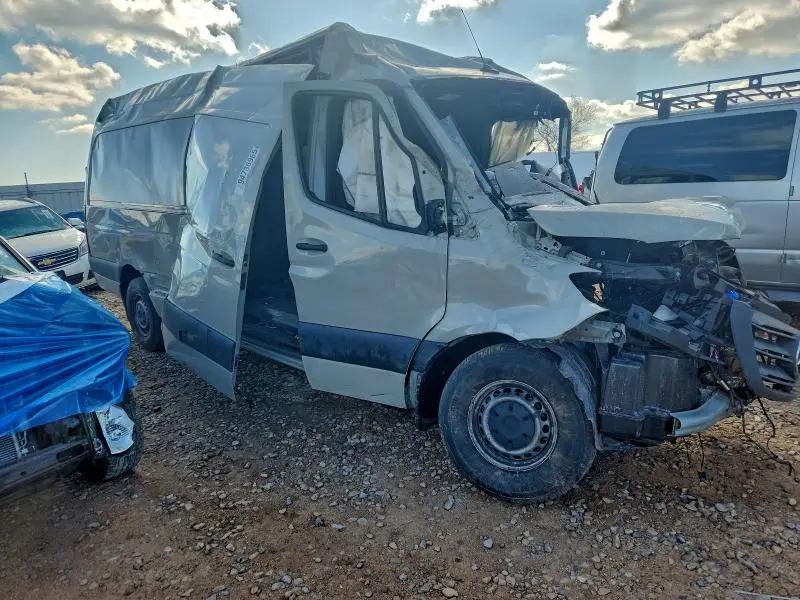2024 MERCEDES-BENZ SPRINTER 2500  