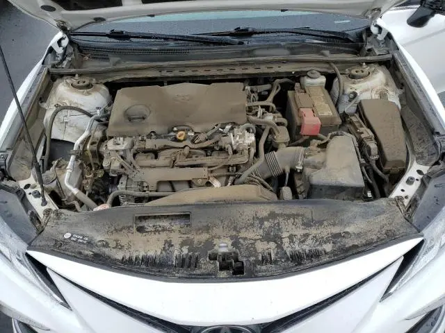 2022 TOYOTA CAMRY LE  