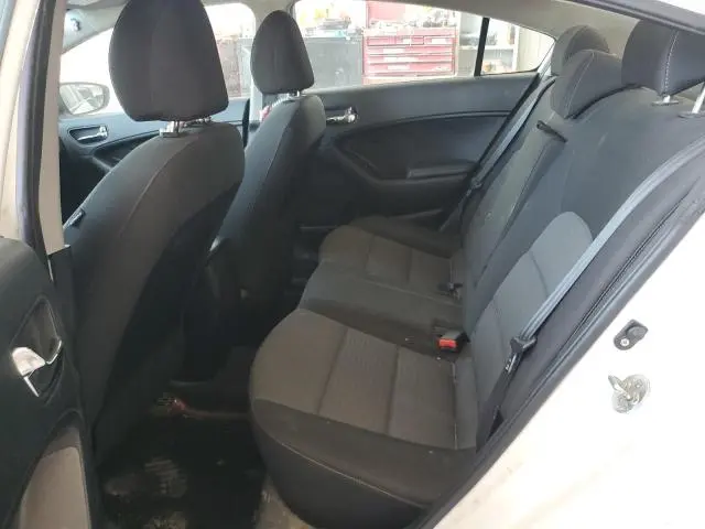 2015 KIA FORTE LX  