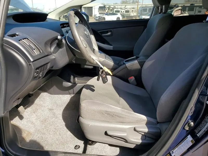 2014 TOYOTA PRIUS THREE  