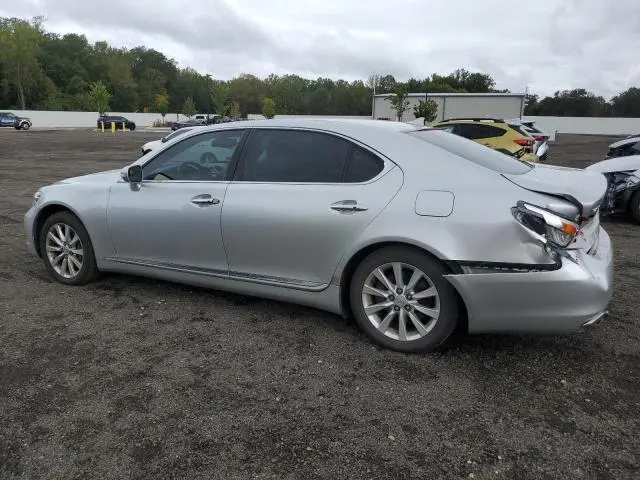 2010 LEXUS LS 460L  