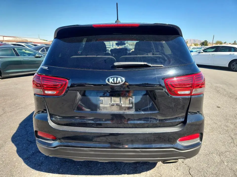 2019 KIA SORENTO LX  